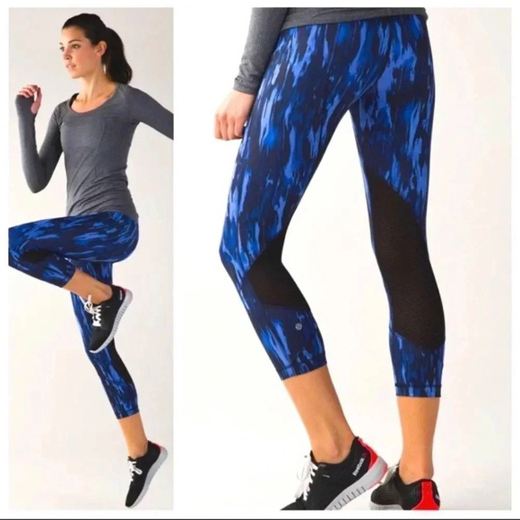 lululemon athletica Pants - Lululemon Pace Rival Crop Leggings Painted Animal Sprinkler Black size 4